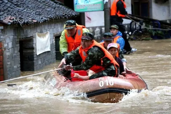 臺(tái)風(fēng)過(guò)后房子如何自救？汽車(chē)如何理賠？